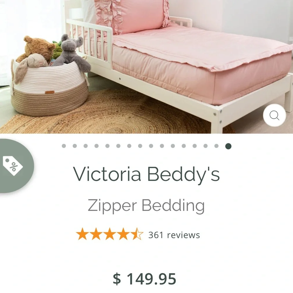 Victoria Beddy's Pink Zipper Bedding